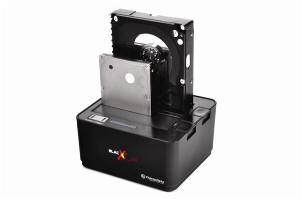 Thermaltake BlacX Duet 5G docking station za 2 diska Thermaltake BlacX Duet 5G docking station za 2 diska