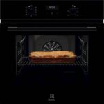 Ugradbena pećnica Electrolux EOF5C50BZ