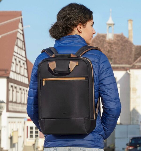 Ruksak HAMA "Ultra Lightweight"16.2"