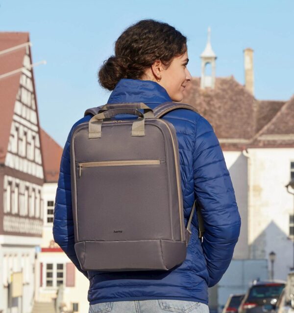 Ruksak HAMA "Ultra Lightweight"16.2" Ruksak HAMA "Ultra Lightweight"16.2"